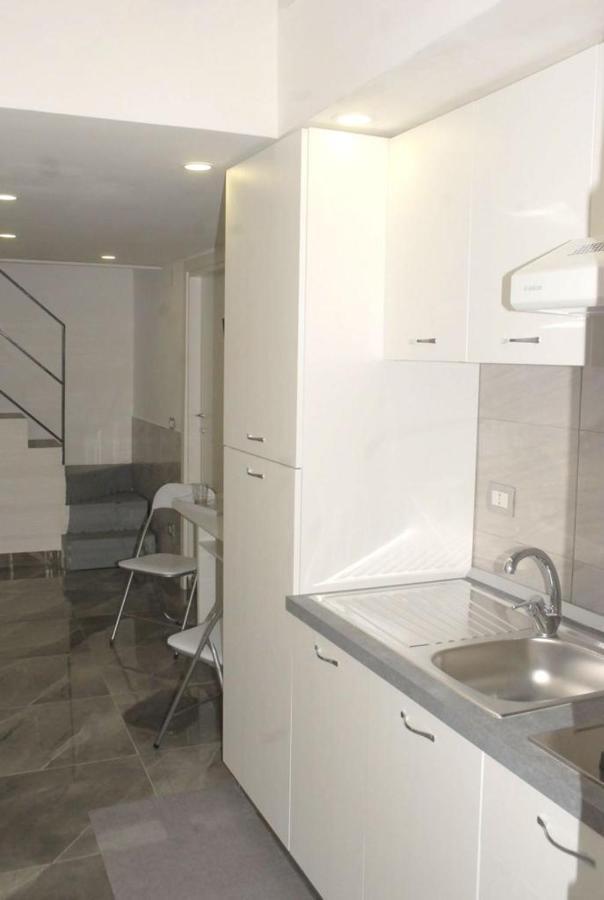 La Maison Di Greta Apartment Наполи Екстериор снимка