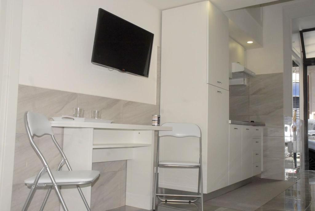 La Maison Di Greta Apartment Наполи Екстериор снимка